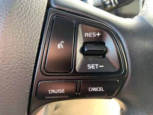 Used 2016 Kia Rio SX image 18