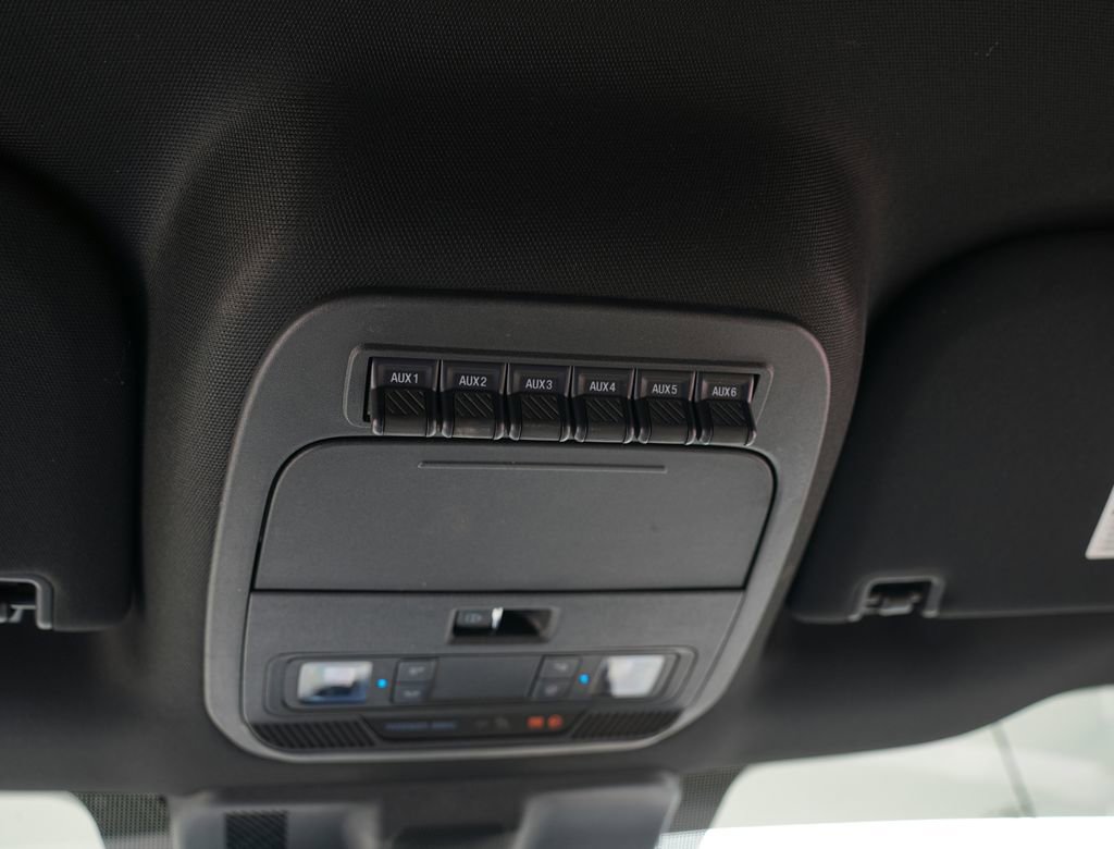 Used 2023 Ford F350 XLT w/ 360-Degree Camera Package AWD/4WD image 21