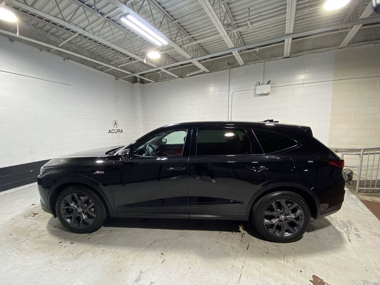 Certified 2024 Acura MDX A-Spec AWD/4WD image 3