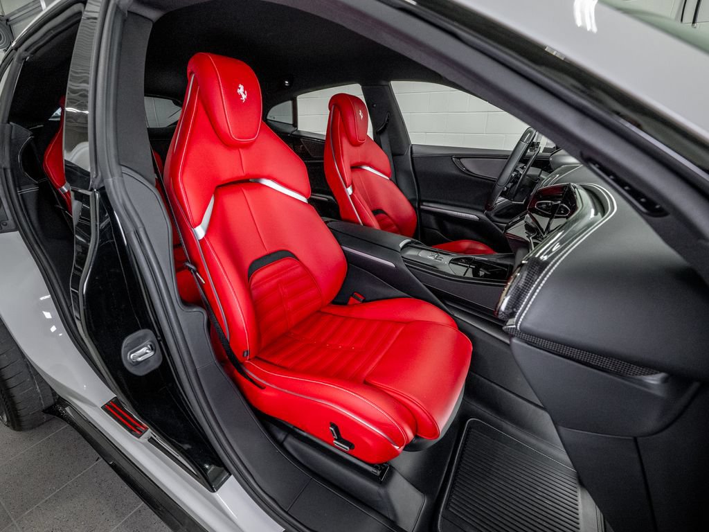 Certified 2025 Ferrari Purosangue AWD/4WD image 25