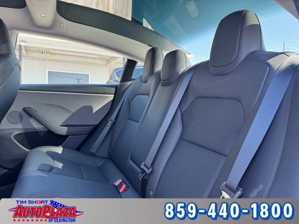Used 2024 Tesla Model 3 Standard Range image 33