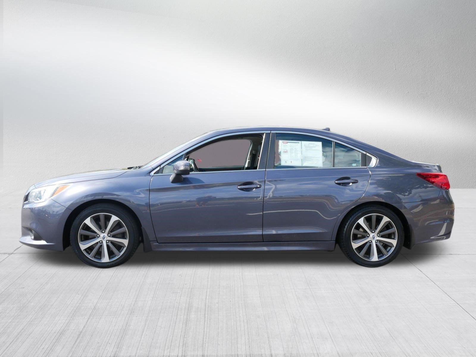 Used 2017 Subaru Legacy 3.6R Limited AWD/4WD image 4