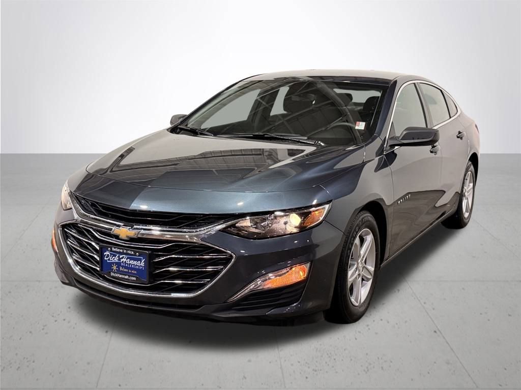 Used 2020 Chevrolet Malibu LS image 2