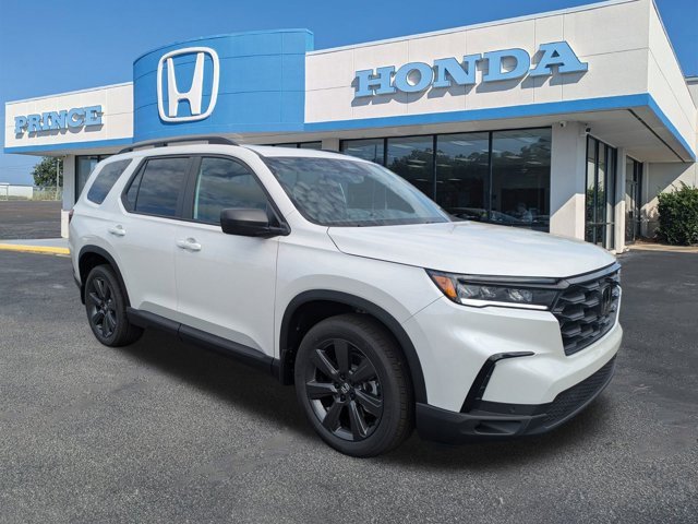 New 2025 Honda Pilot Sport image 2
