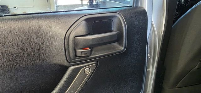 Used 2016 Jeep Wrangler Unlimited Willys image 22