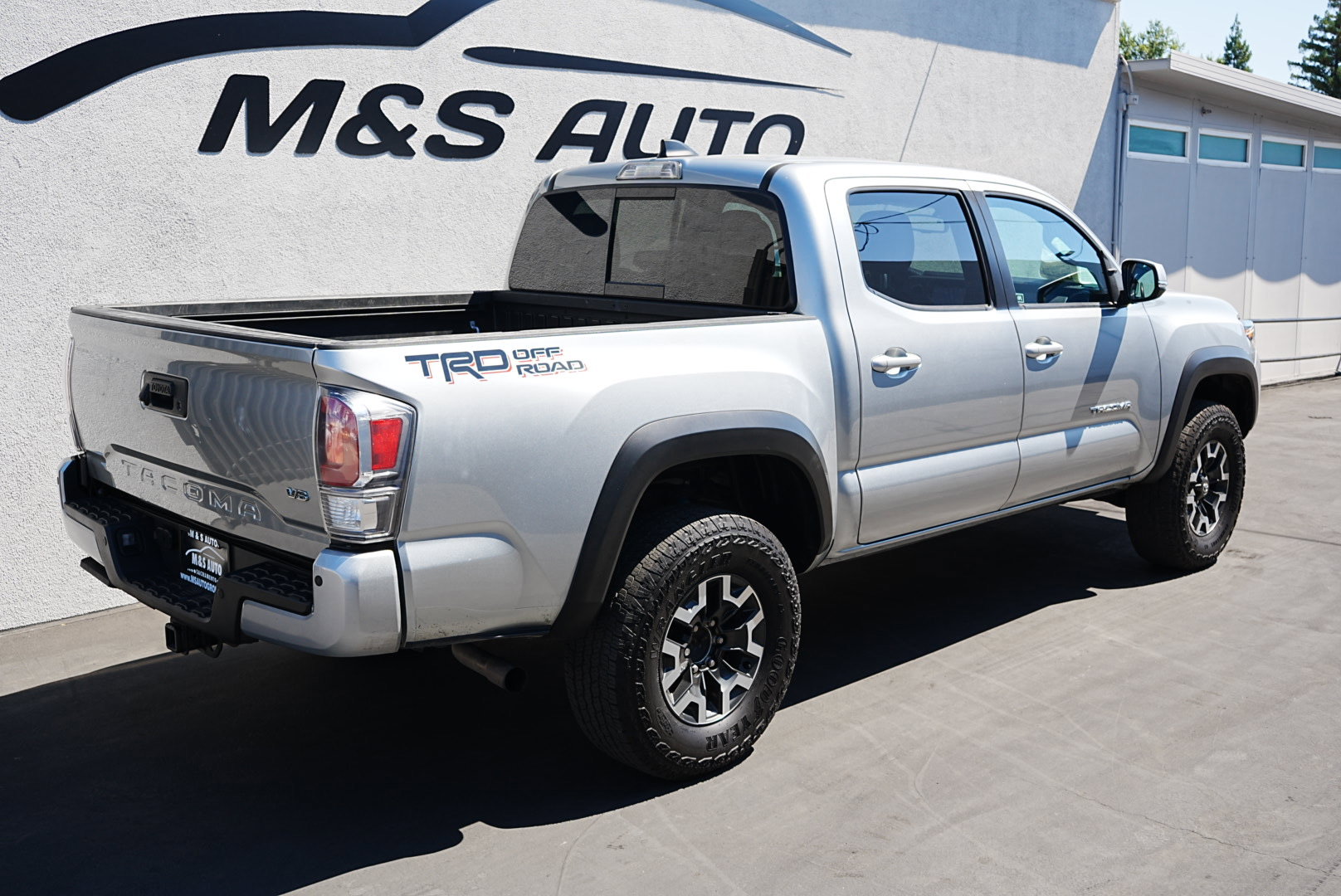Used 2022 Toyota Tacoma TRD Off-Road image 4