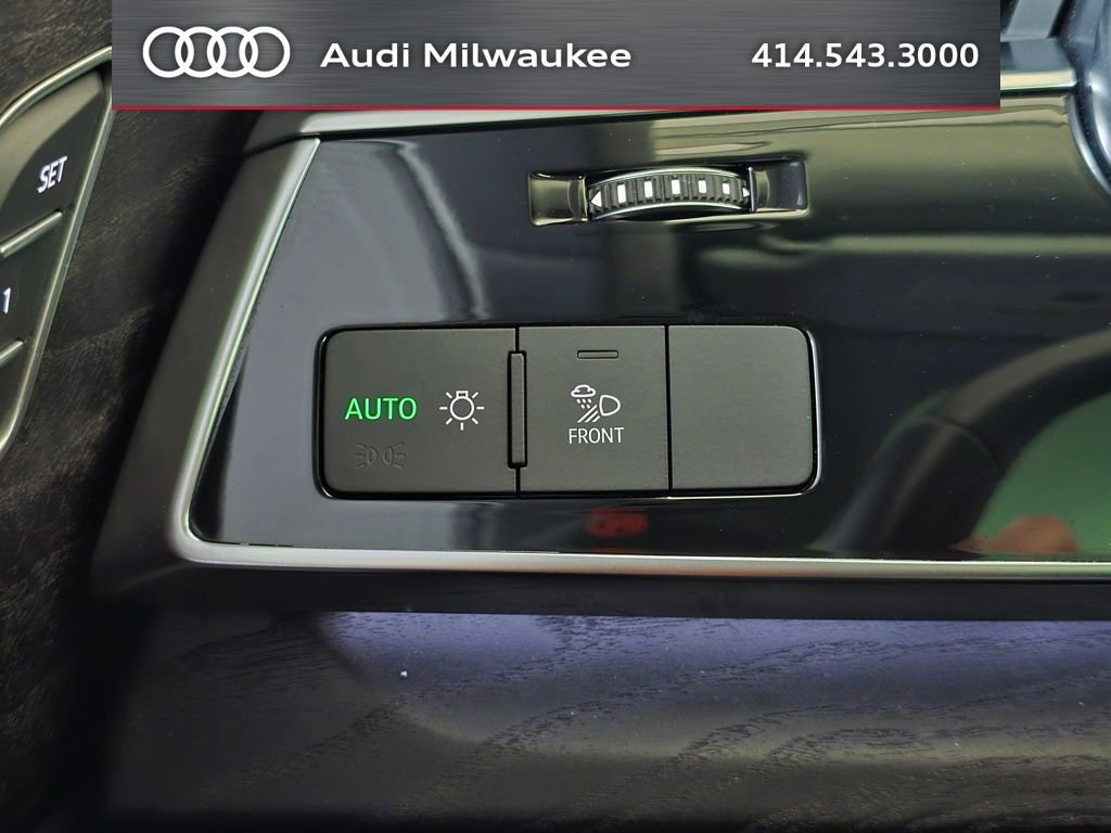 Used 2023 Audi Q8 Premium w/ Convenience Package AWD/4WD image 41