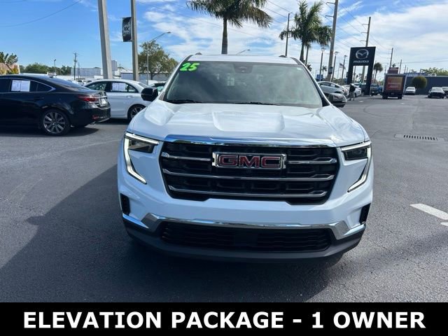 Used 2025 GMC Acadia Elevation image 2