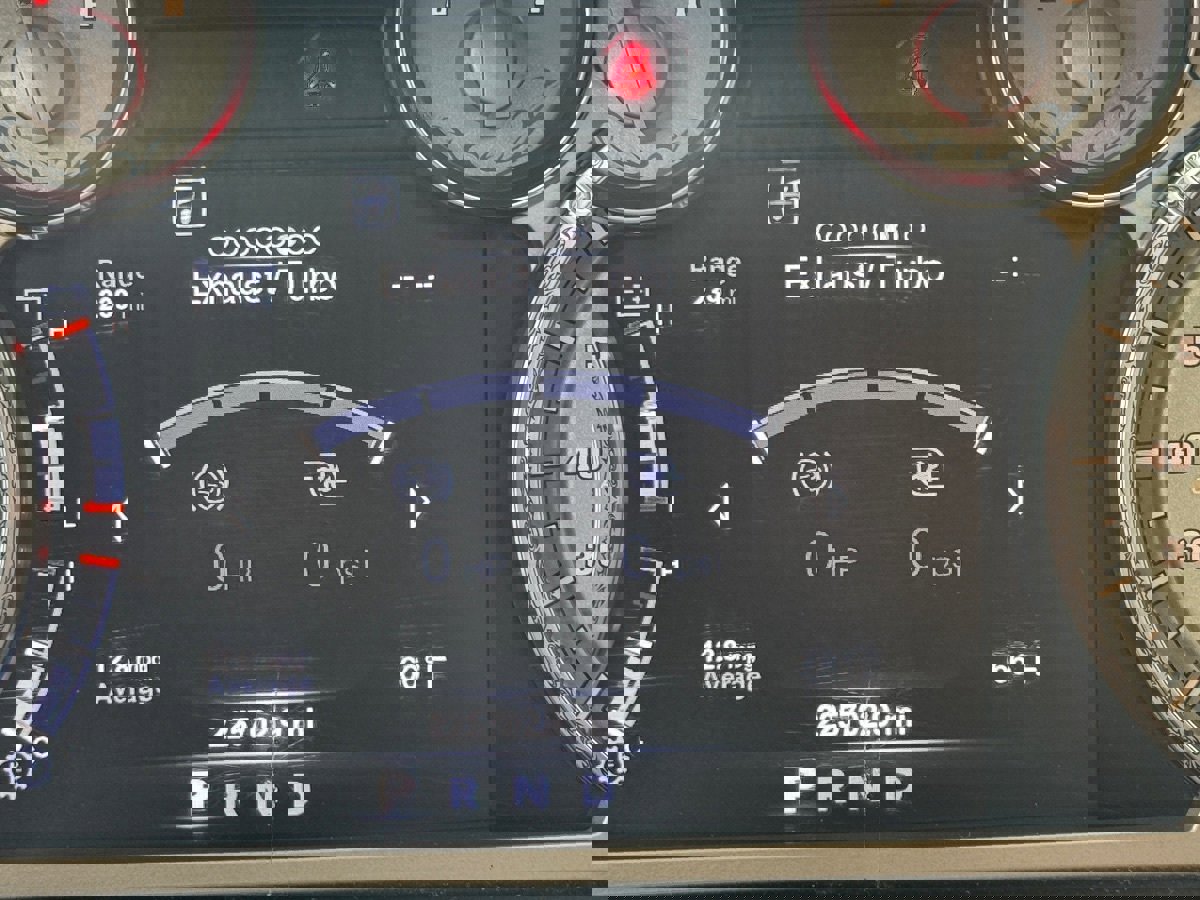 Used 2018 RAM 3500 Laramie Longhorn w/ Longhorn Southfork Package image 32