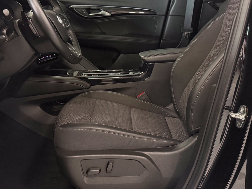 Used 2022 Buick Envision Preferred FWD image 11