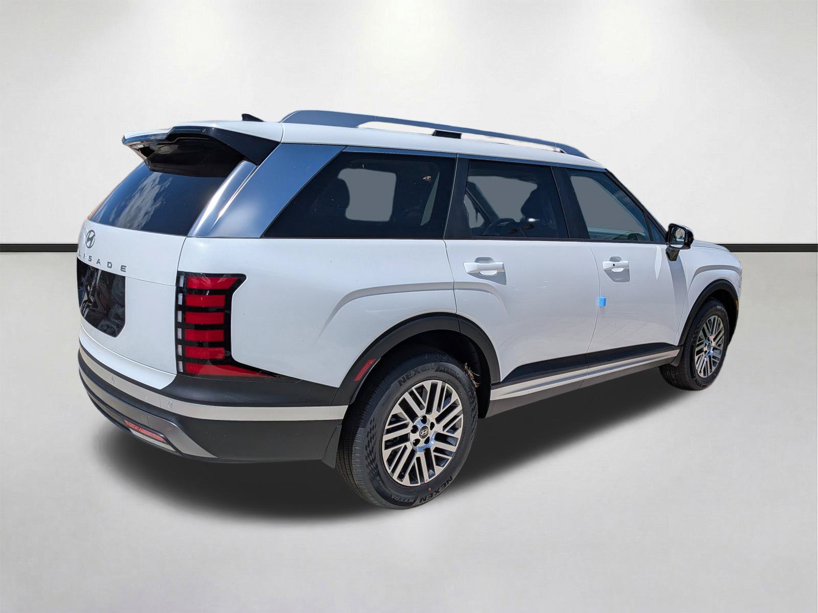New 2026 Hyundai Palisade FWD Hybrid image 4