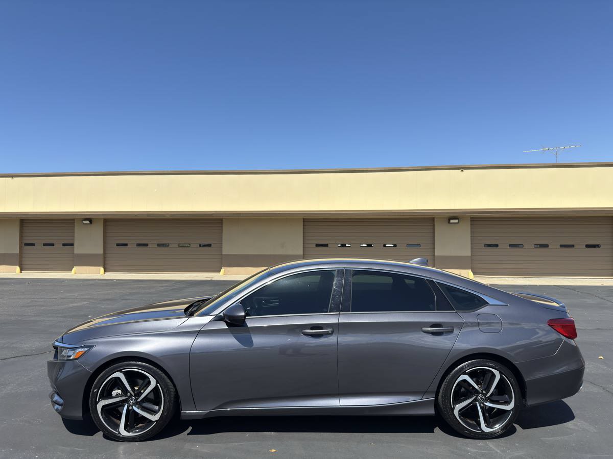 Used 2019 Honda Accord Sport image 4