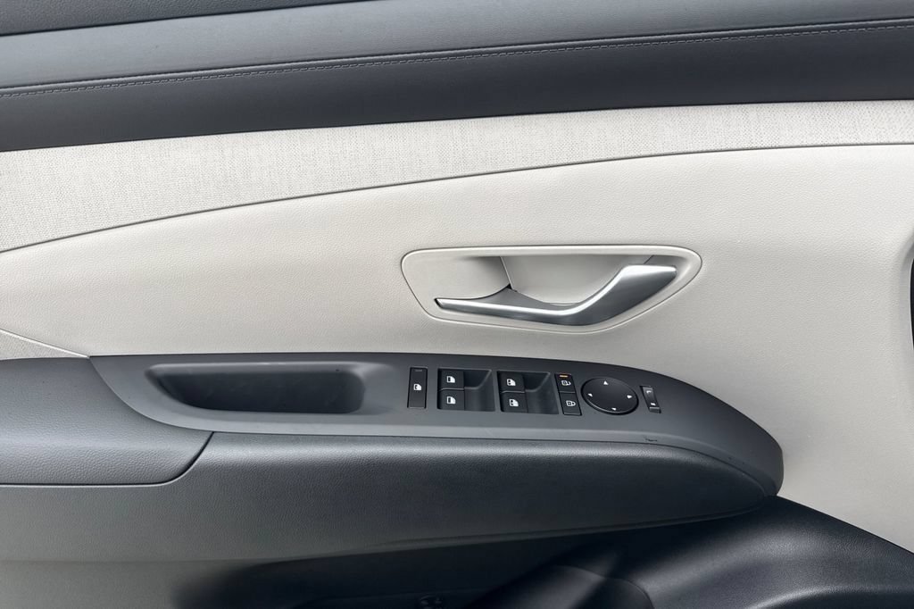 New 2026 Hyundai Tucson SEL FWD image 11