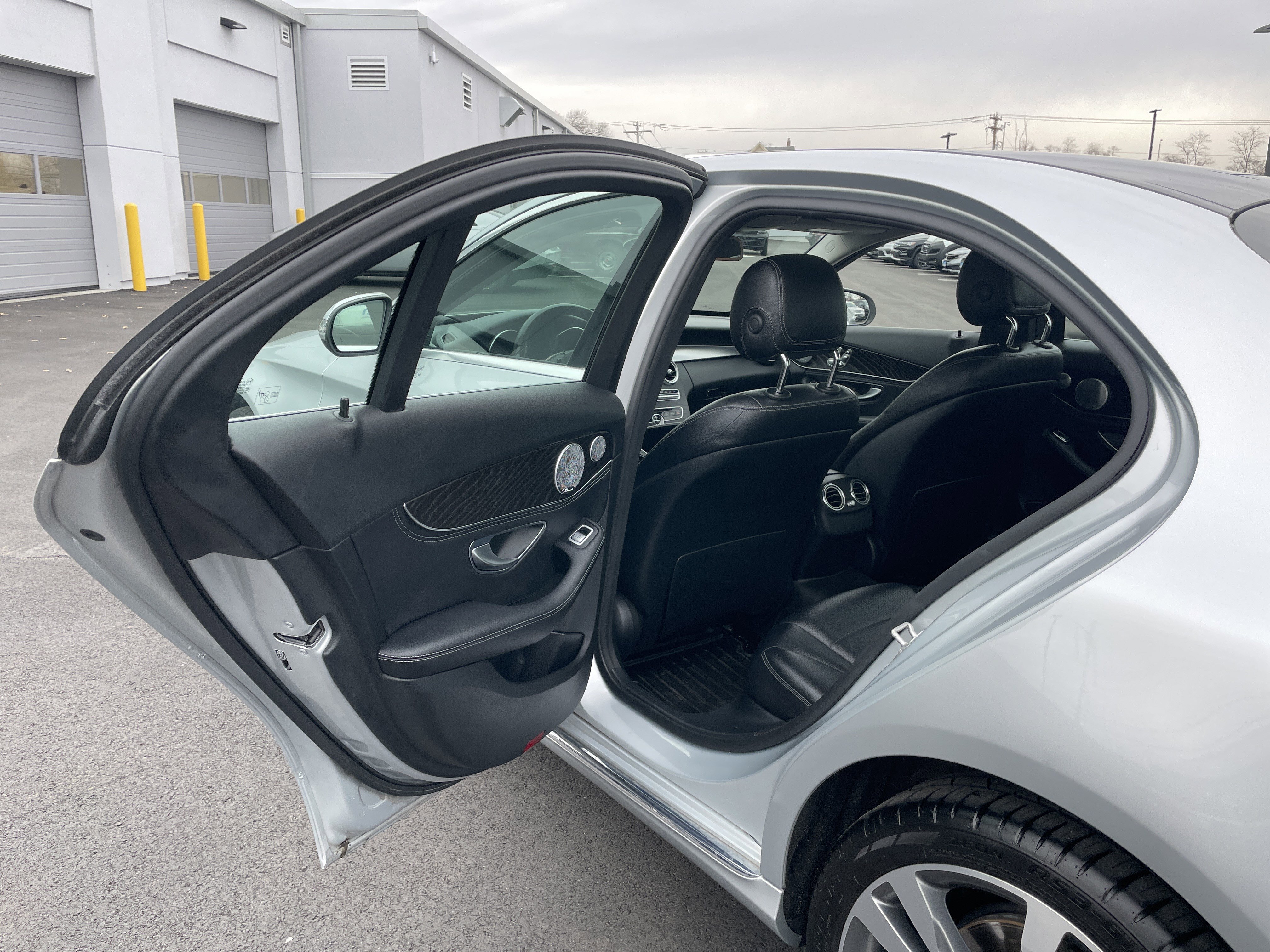 Used 2016 Mercedes-Benz C 300 C 300 image 23