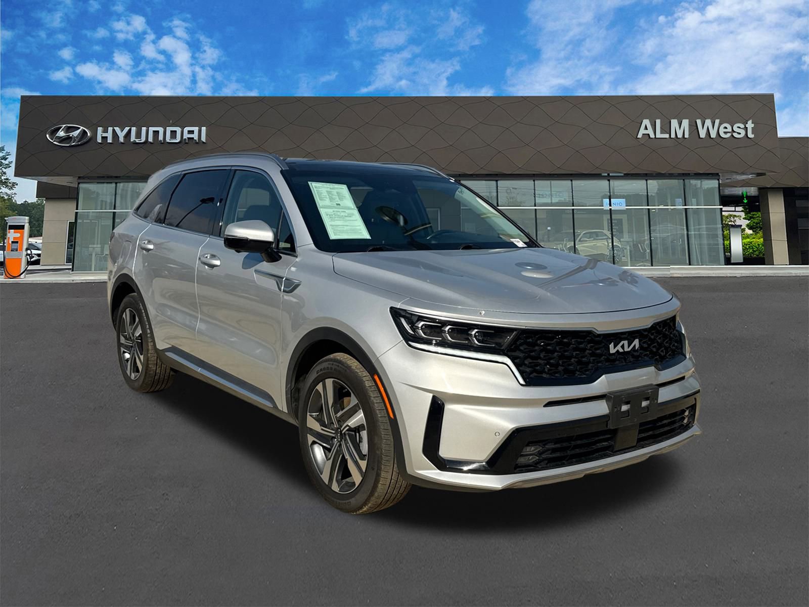 Used 2023 Kia Sorento SX Prestige image 3
