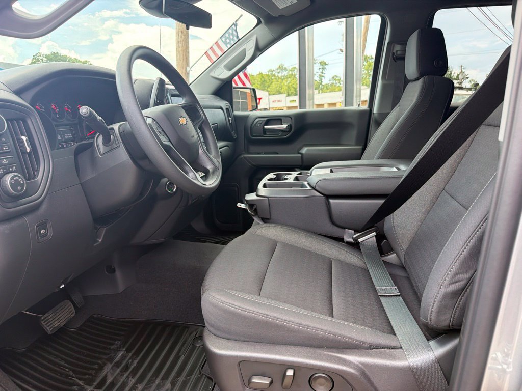 New 2026 Chevrolet Silverado 1500 Custom AWD/4WD image 17