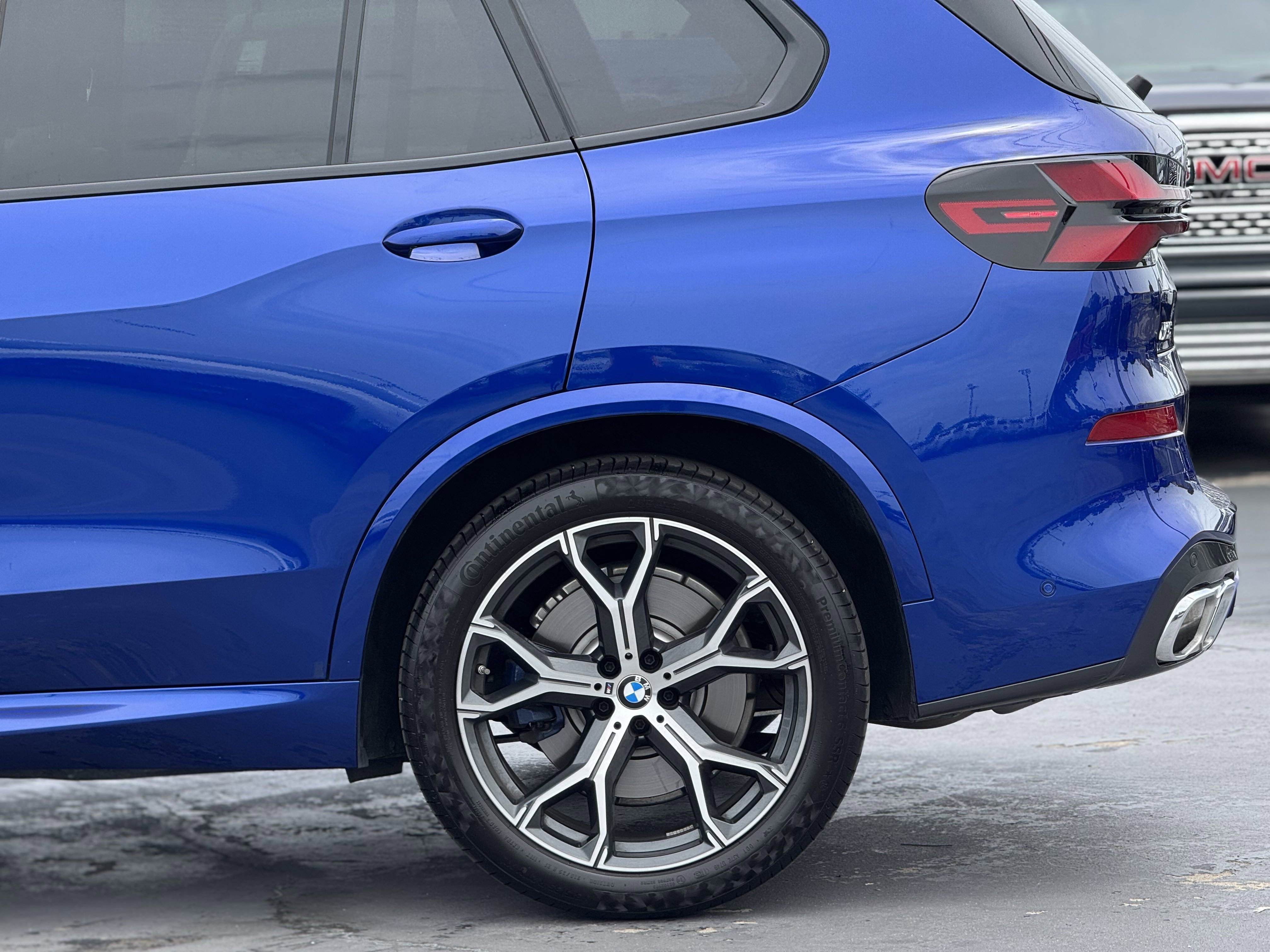 Used 2026 BMW X5 M60i image 18