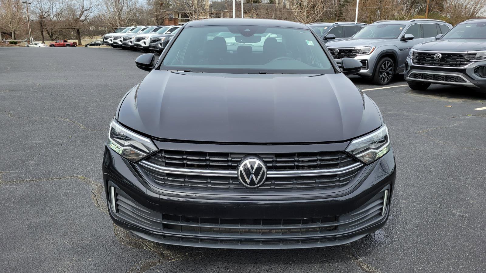 Used 2023 Volkswagen Jetta Sport image 8