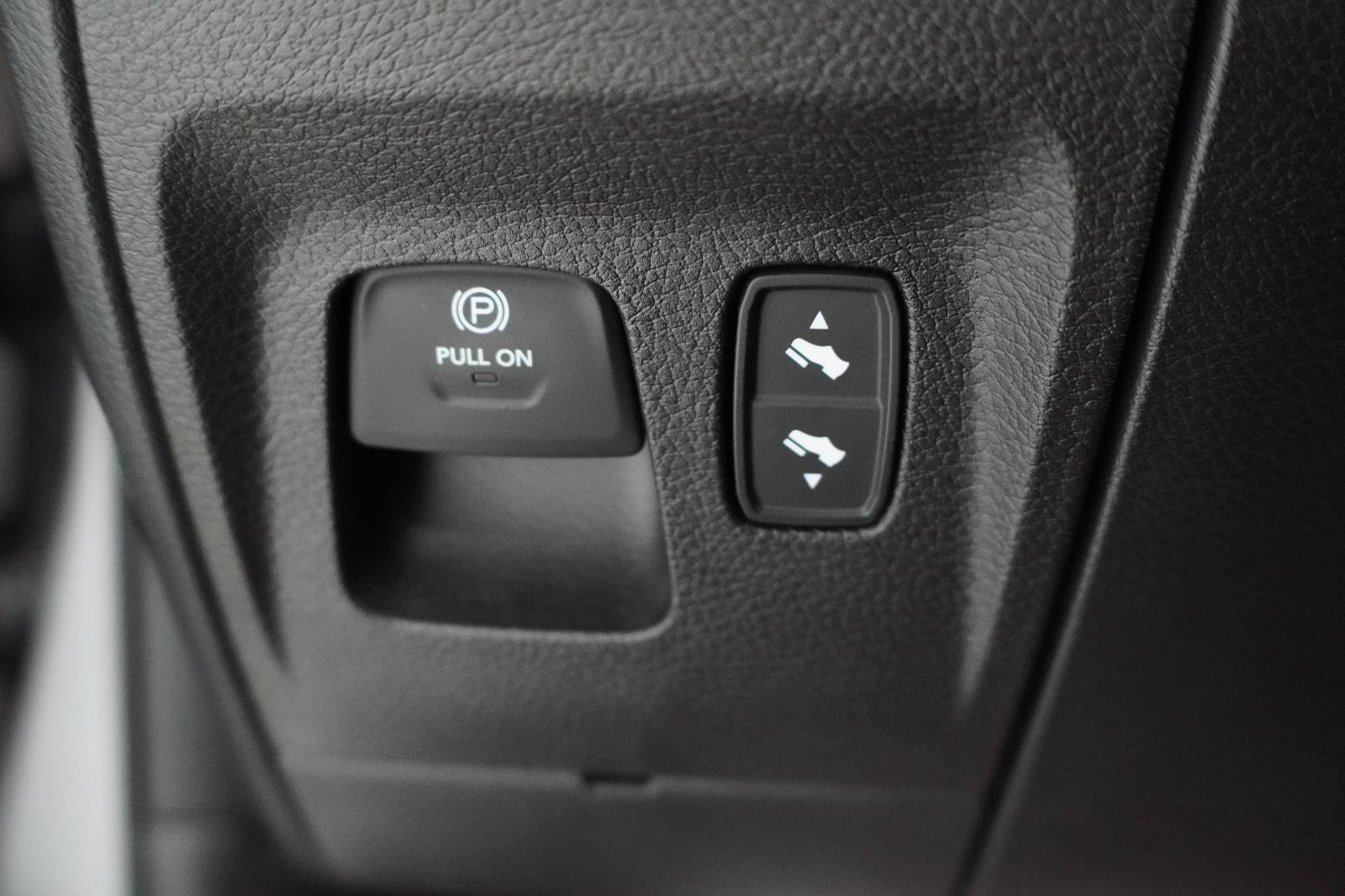 Used 2025 RAM 1500 Lone Star RWD image 14