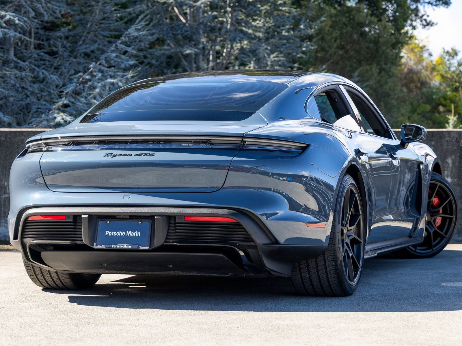 Certified 2025 Porsche Taycan GTS image 11