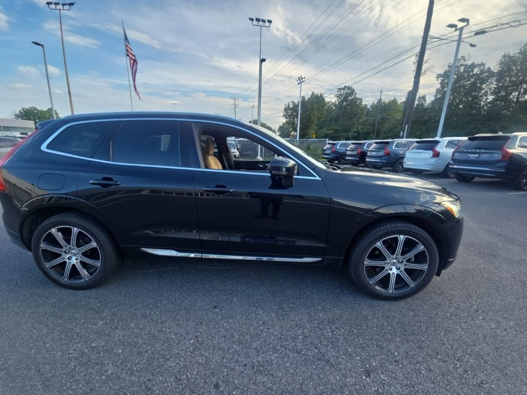 Used 2020 Volvo XC60 T5 Inscription AWD/4WD image 3