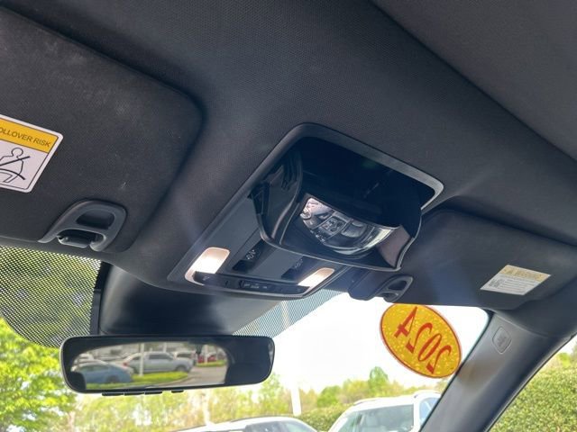 Used 2024 Honda Pilot TrailSport image 29