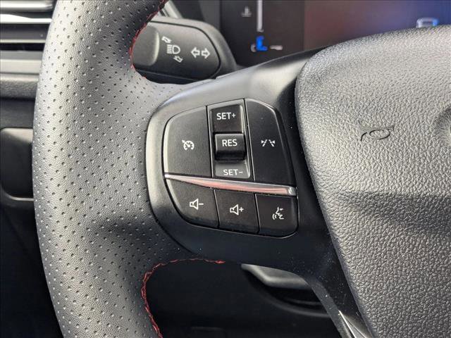 Used 2025 Ford Escape ST-Line image 12