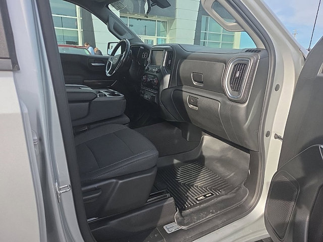 Used 2019 Chevrolet Silverado 1500 LT w/ All-Star Edition AWD/4WD image 17