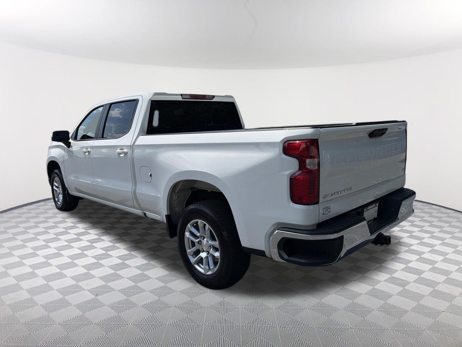 Used 2025 Chevrolet Silverado 1500 LT RWD image 7