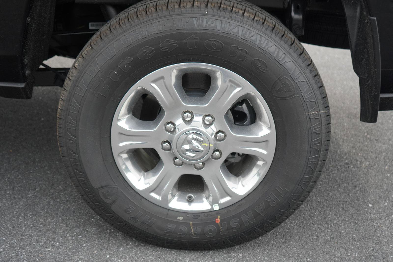 New 2025 RAM 2500 Big Horn image 25