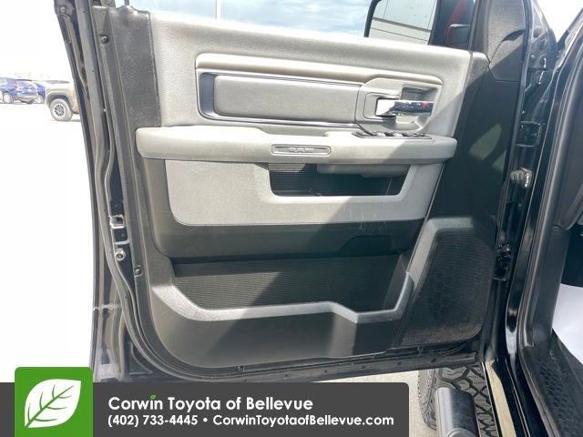 Used 2019 RAM 1500 Classic Warlock image 18