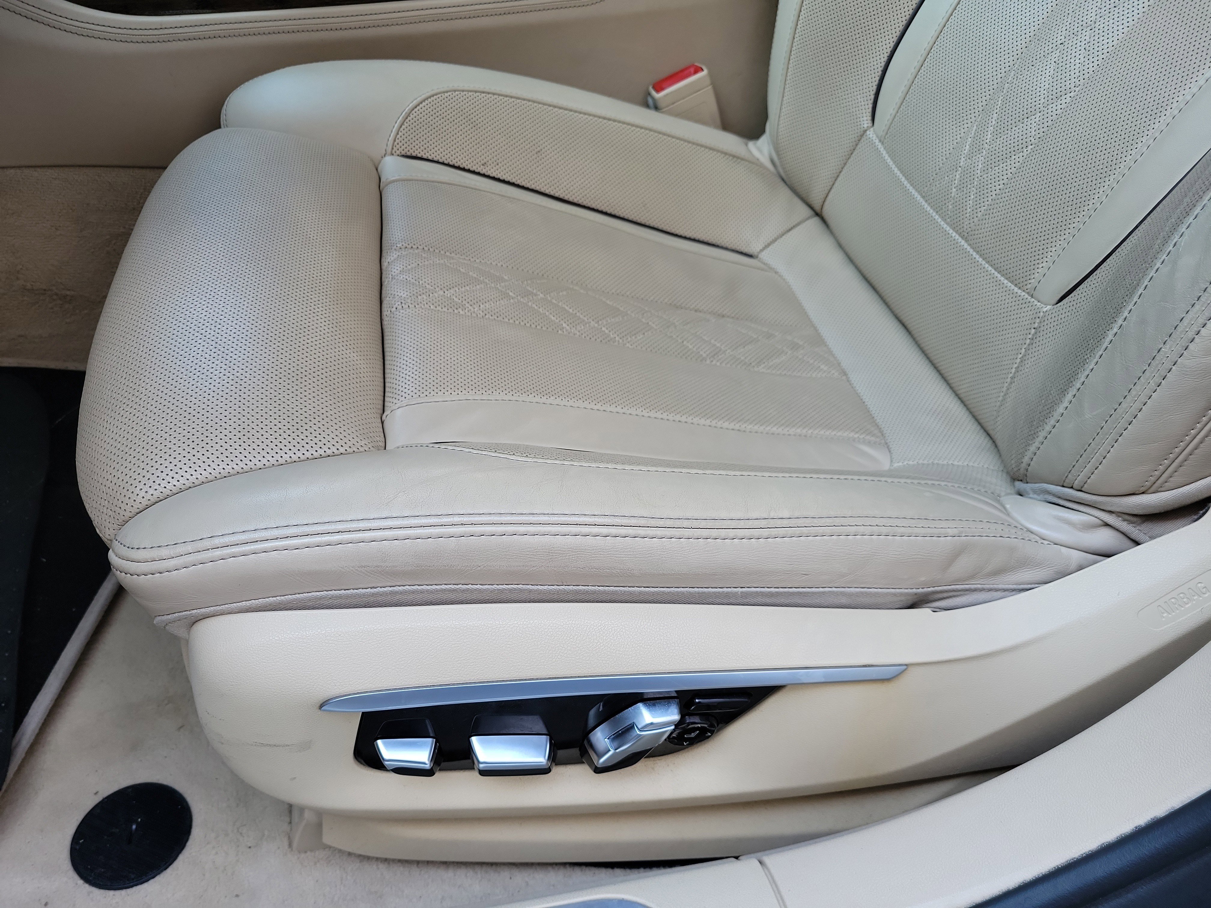 Used 2017 BMW 740i image 10