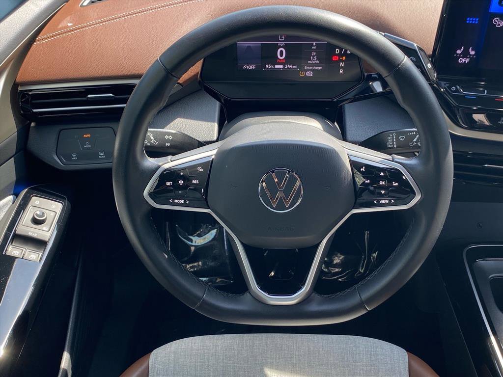 Certified 2023 Volkswagen ID.4 Pro image 4