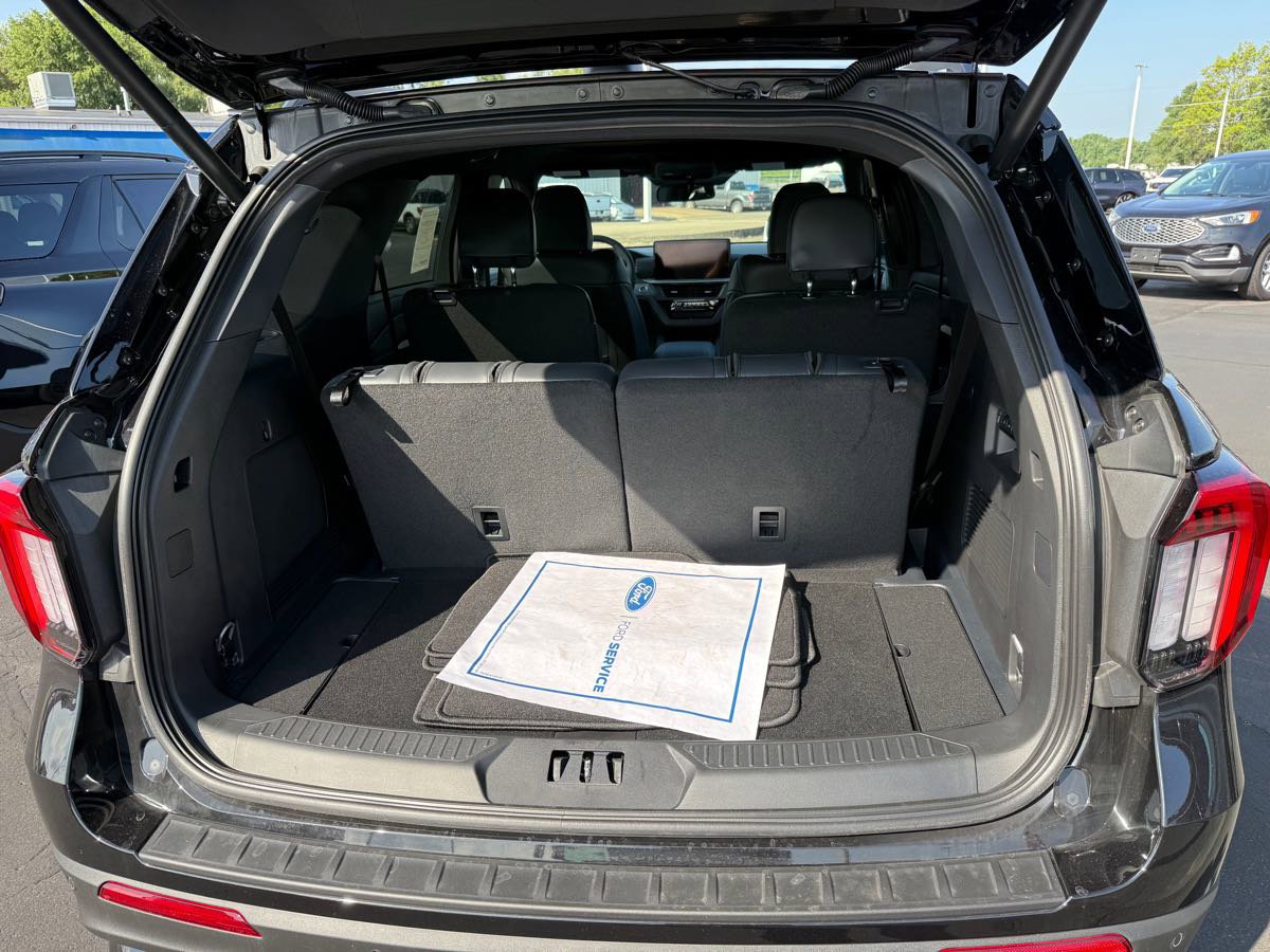 New 2025 Ford Explorer ST w/ Sun And Sound Package image 13