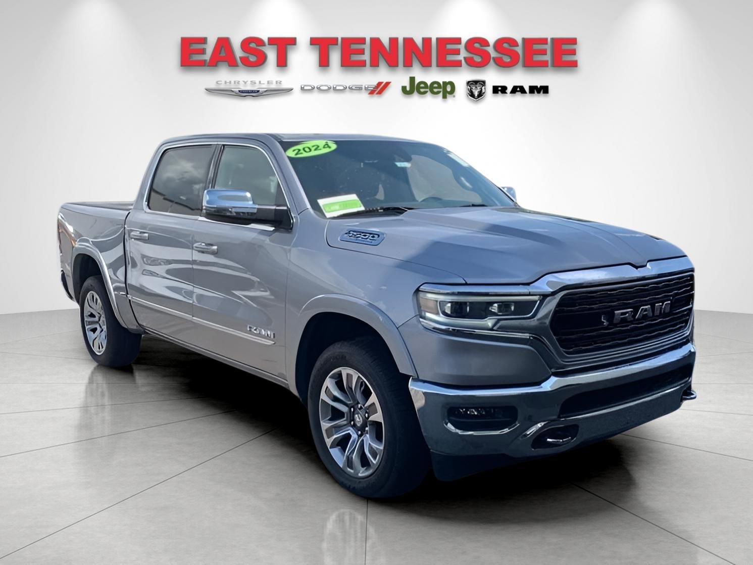 Used 2024 RAM 1500 Limited image 9