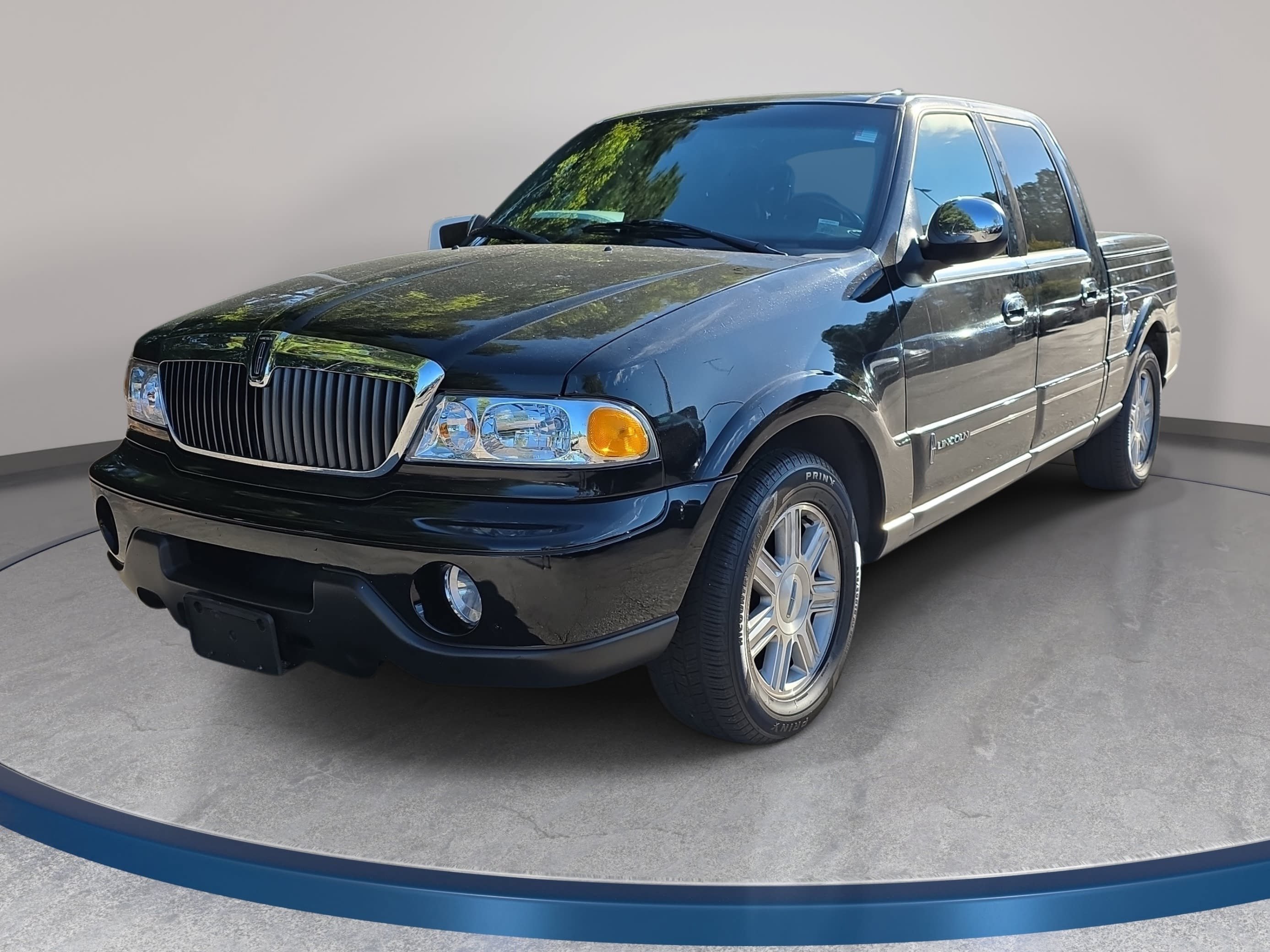 Used 2002 Lincoln Blackwood