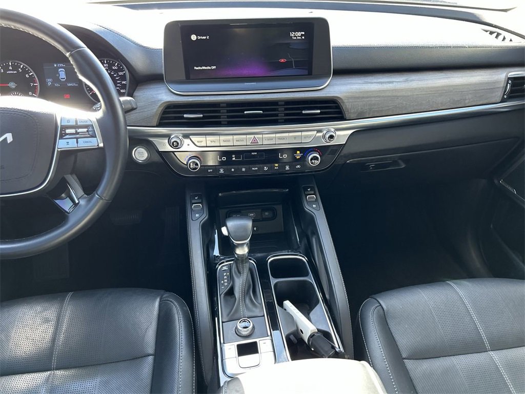 Used 2022 Kia Telluride EX w/ EX Premium Package image 4
