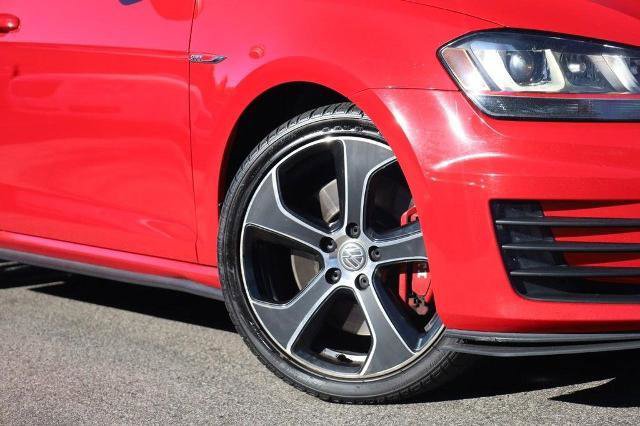 Used 2017 Volkswagen GTI Autobahn FWD image 3