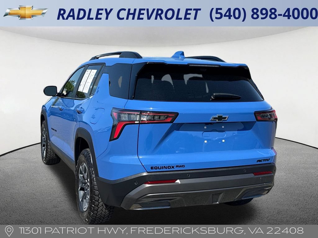 Used 2025 Chevrolet Equinox ACTIV w/ Safety and Technology Package AWD/4WD image 18