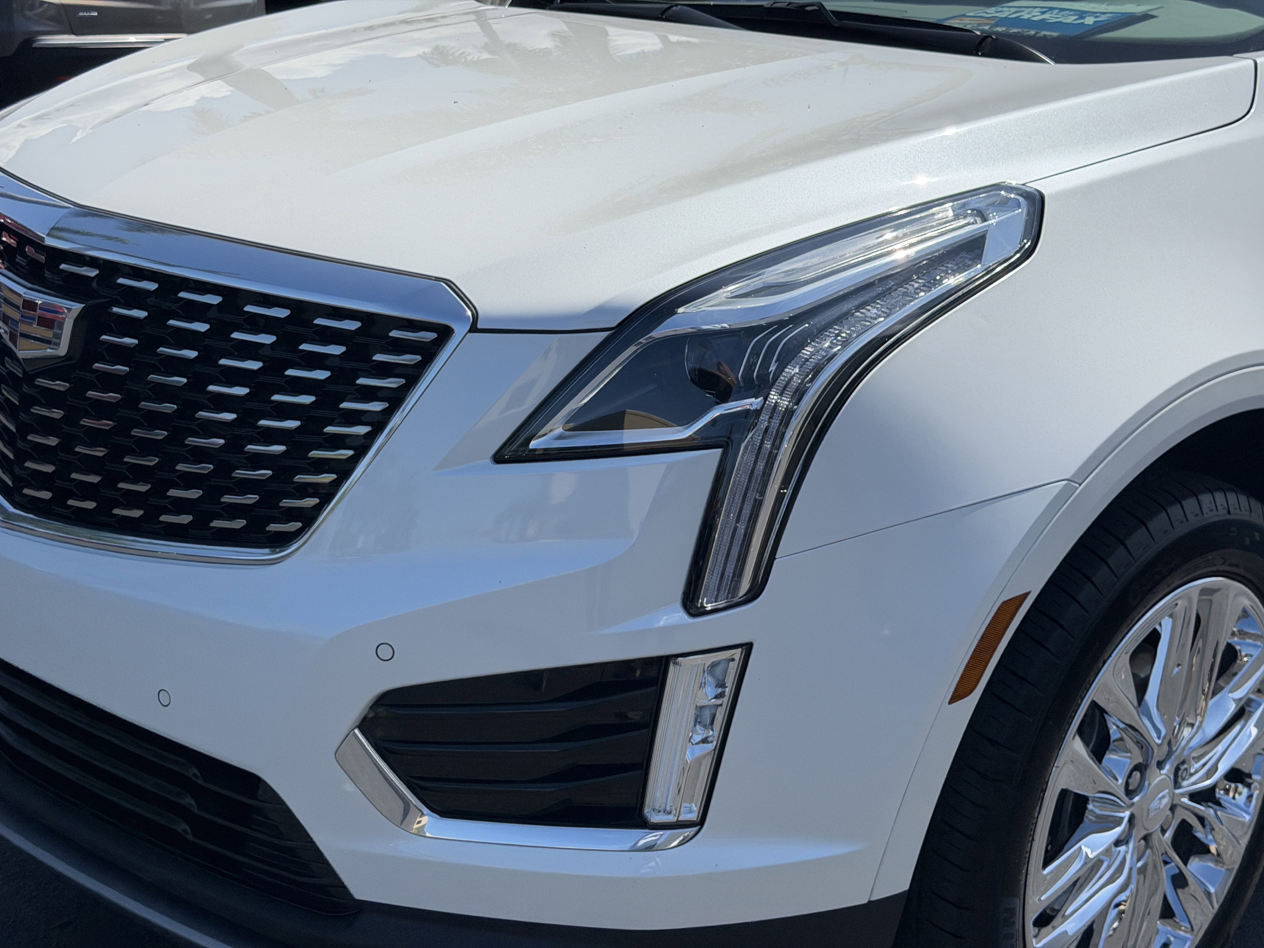 Certified 2023 Cadillac XT5 Premium Luxury FWD image 8