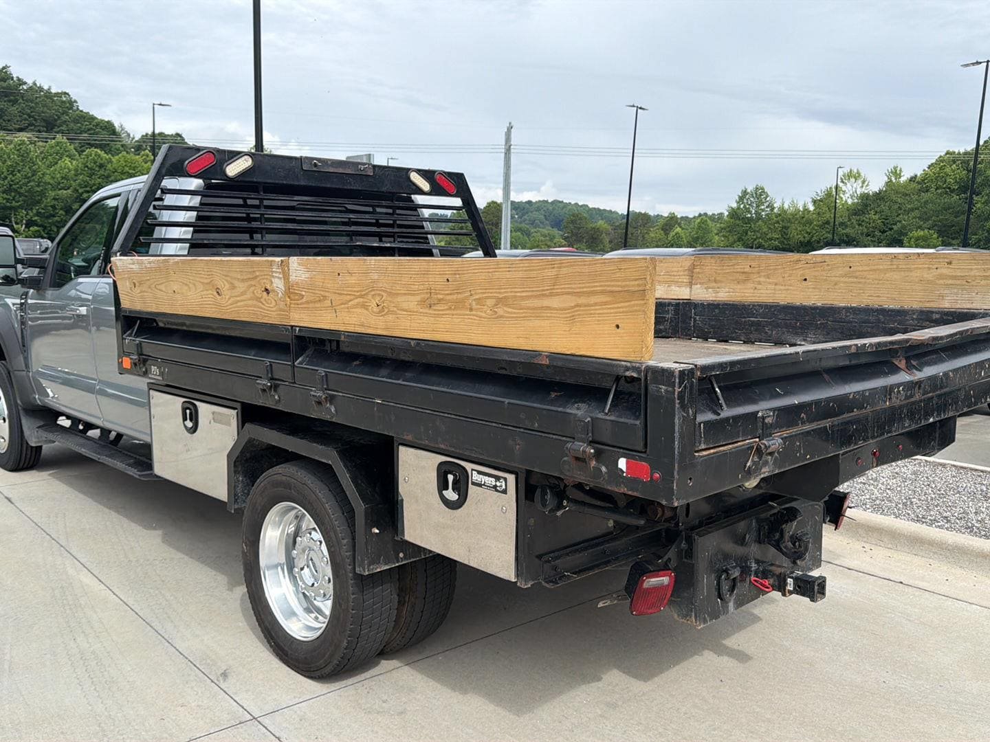Used 2023 Ford F550 4x4 SuperCab Super Duty image 6