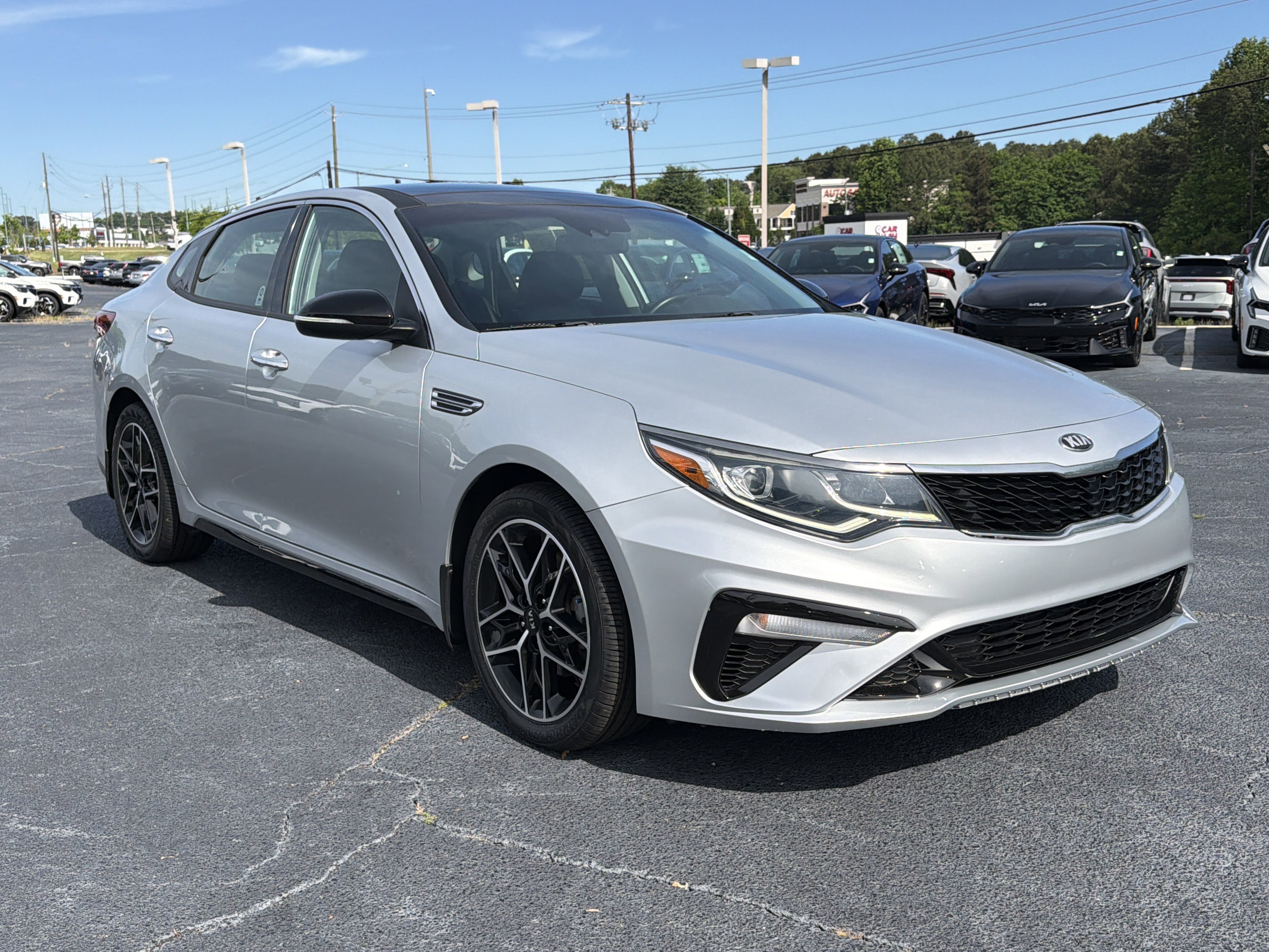 Used 2020 Kia Optima SE FWD image 3