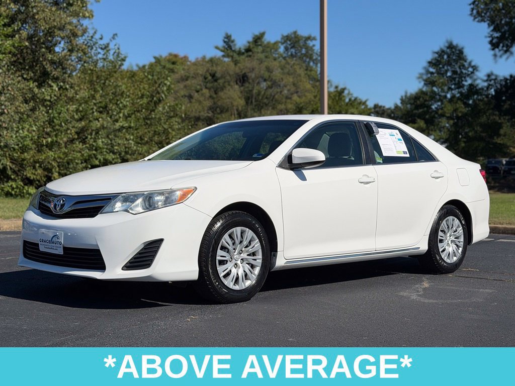 Used 2014 Toyota Camry LE FWD image 3