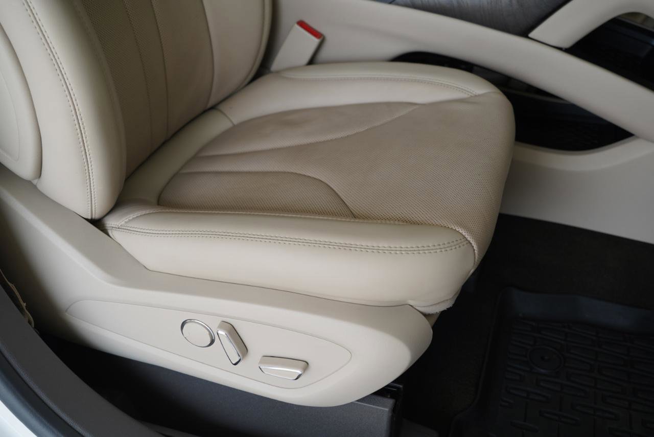 Used 2019 Lincoln Nautilus Reserve w/ Driver Assistance Package image 30