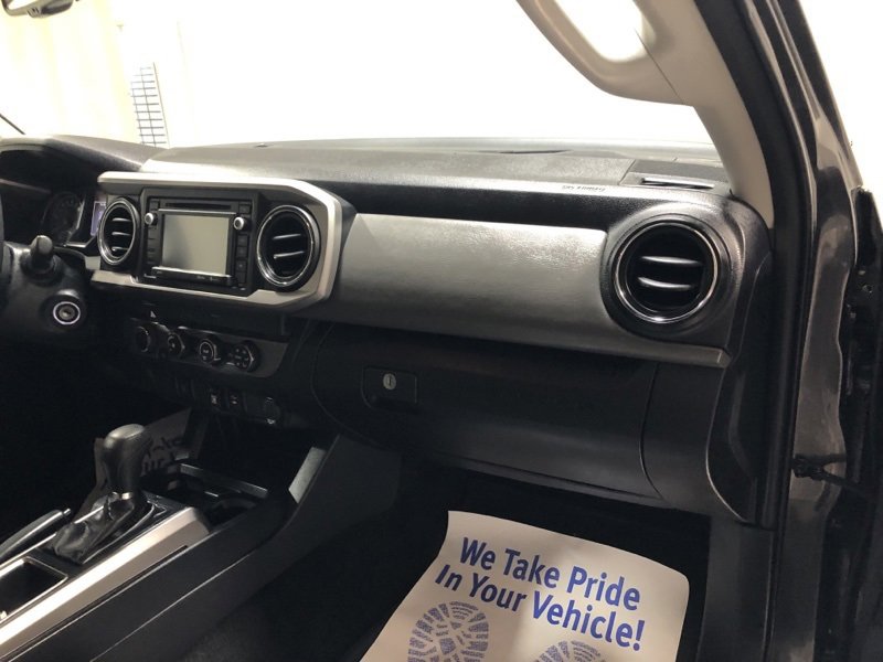 Used 2019 Toyota Tacoma SR5 image 13