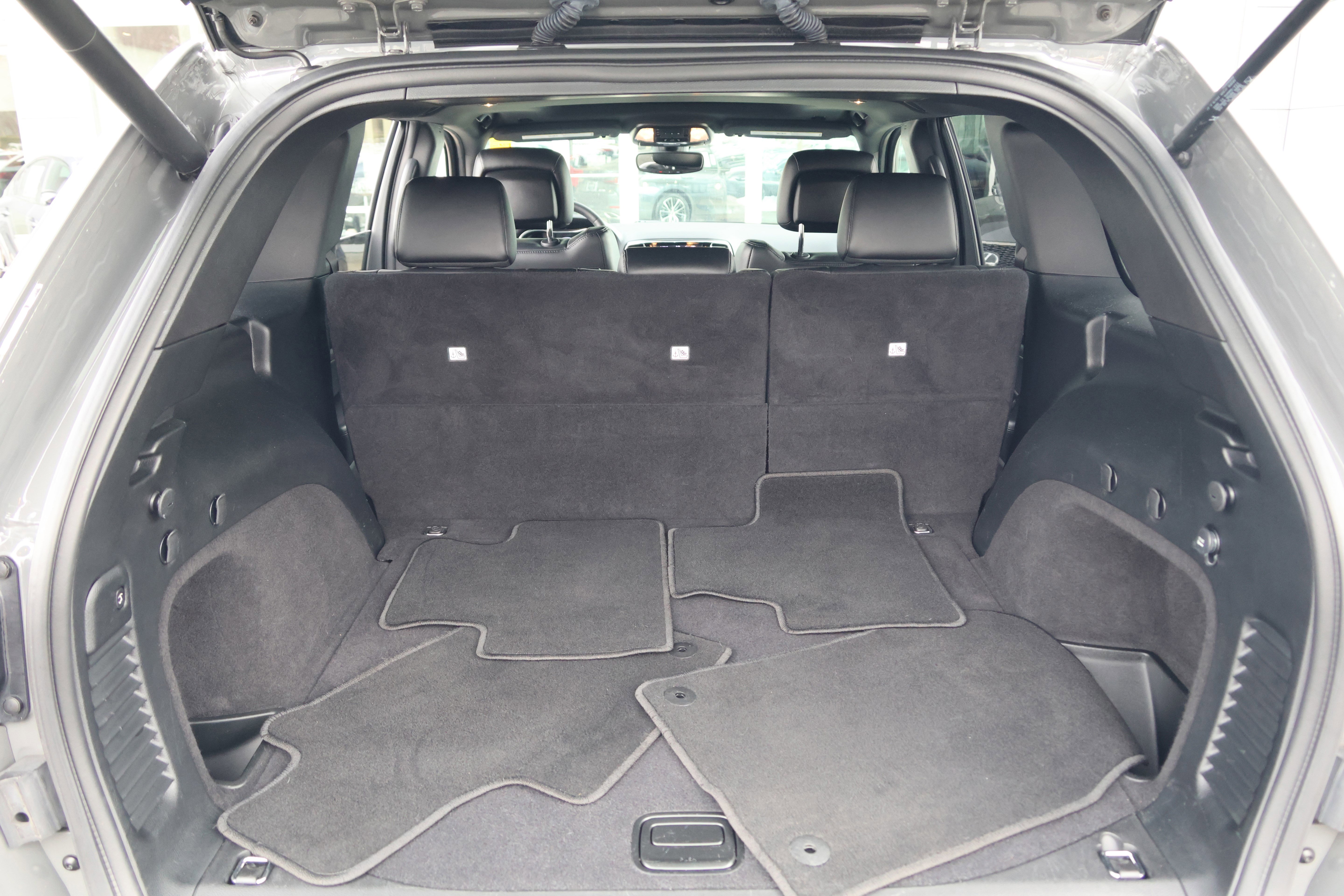 Used 2019 Jeep Grand Cherokee Altitude image 34