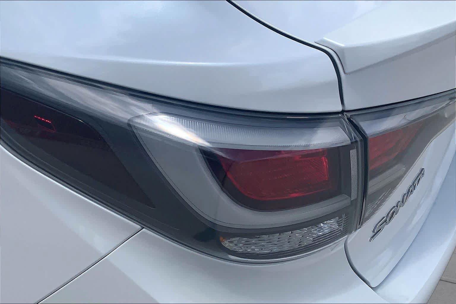Used 2016 Hyundai Sonata SE FWD image 28