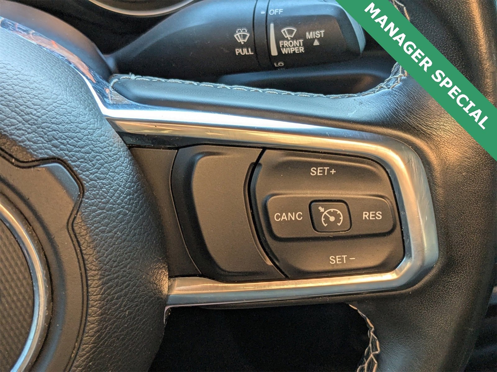 Used 2020 Jeep Wrangler Unlimited Sahara image 28