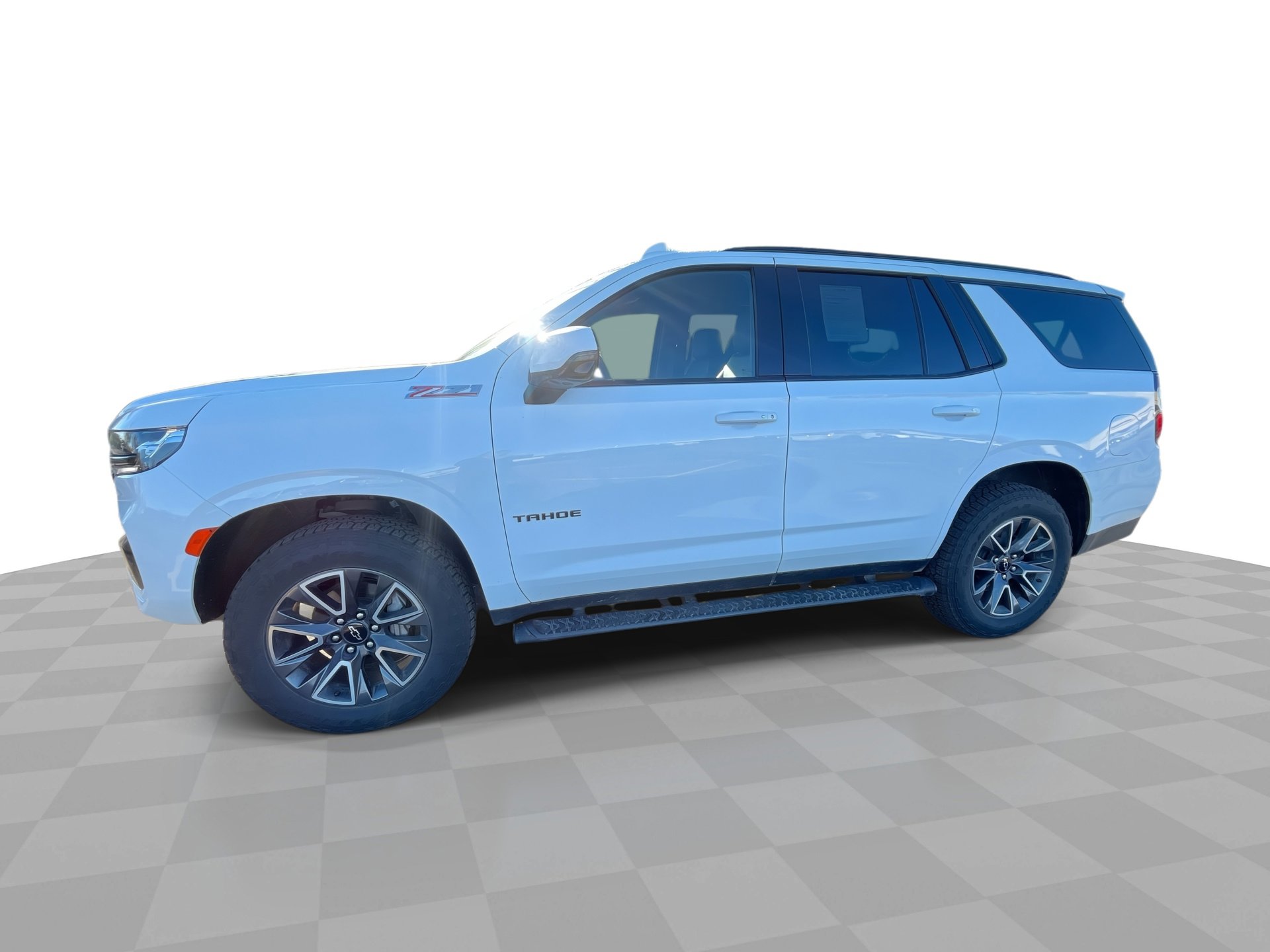 Certified 2023 Chevrolet Tahoe Z71 w/ Luxury Package image 1