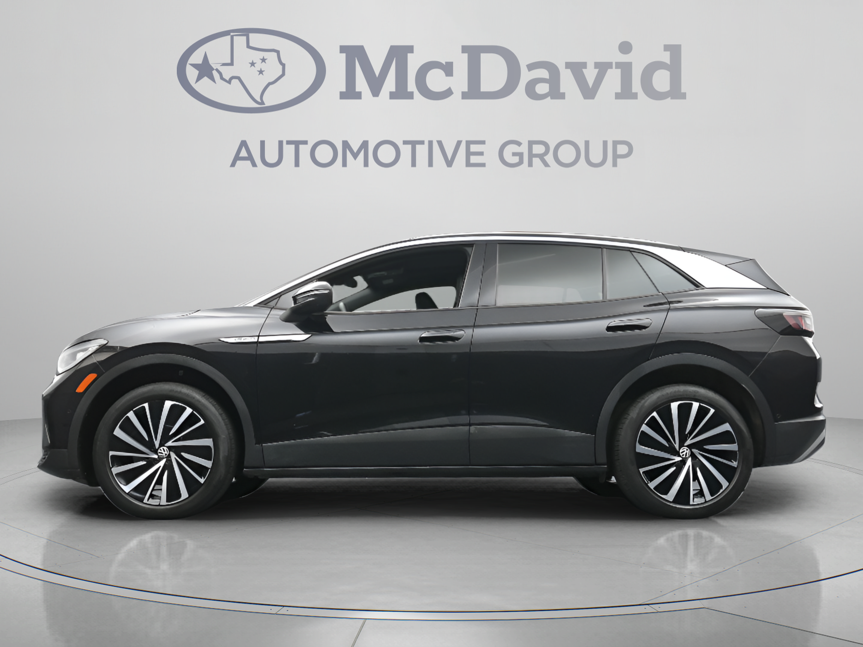 Used 2023 Volkswagen ID.4 Pro S Plus AWD/4WD image 27